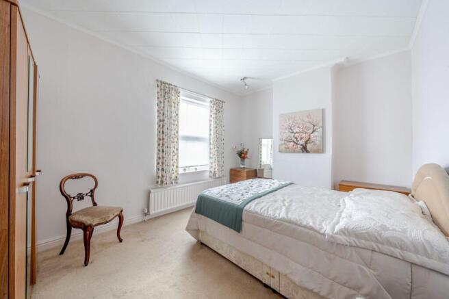 2 bed Terraced for sale Image 12