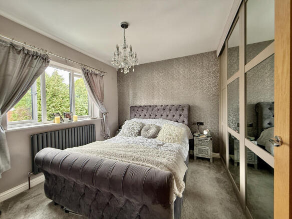 2 bed Semi-Detached for sale Image 10