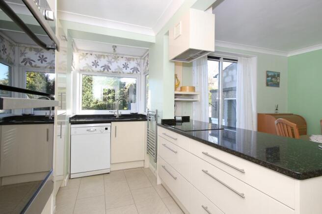 Kitchen 3