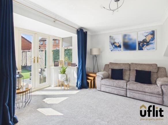 4 bed Semi-Detached for sale Image 7