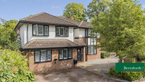 8, Halstead Way, Brentwood CM13 1YQ