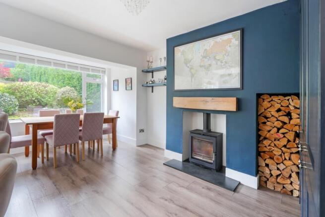 4 bed Semi-Detached for sale Image 4