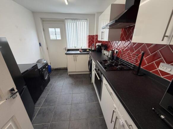 Sullington Drive, Liverpool, Merseyside. L27 8XZ photo 5