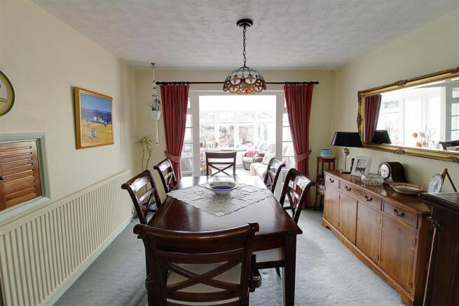 dining room.jpg