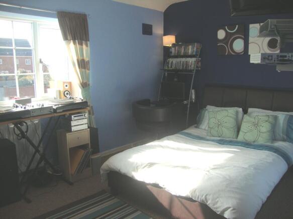 Photo 6
