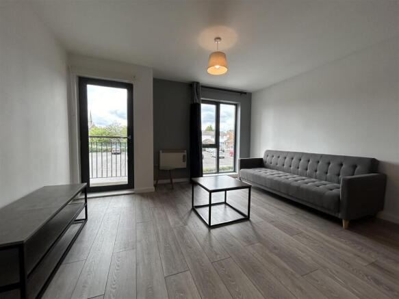 Livingroom (4).jpeg