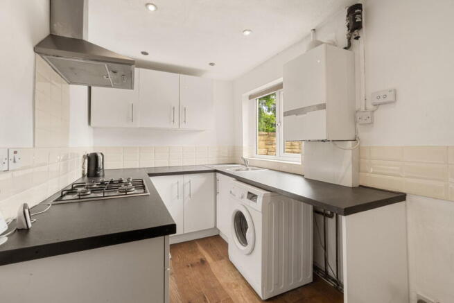 2 bed Cottage for sale Image 6