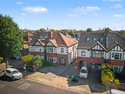 Berriedale Avenue, Hove