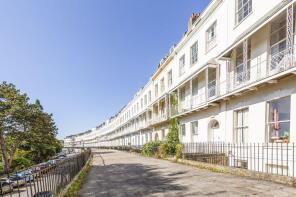 39, Royal York Crescent, Clifton, Bristol BS8 4JU