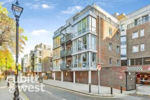 22, Queen Anne House, Admiralty Road, Portsmouth PO1 3GT