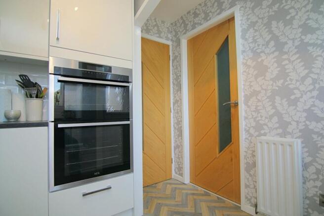 2 bed Semi-Detached for sale Image 6