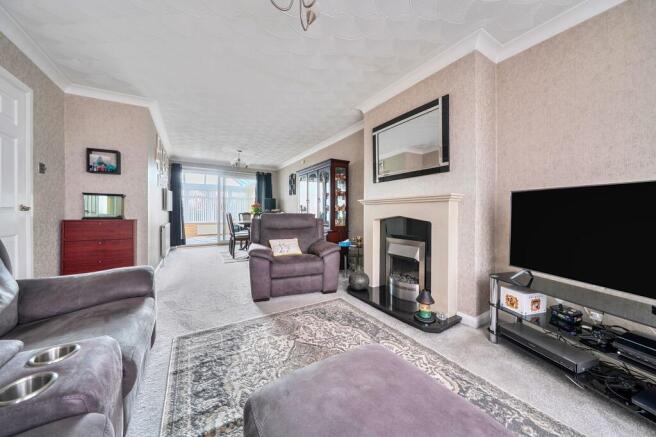Living/Dining room