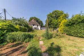2, Arden Close, Drayton OX15 6EQ