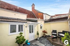 24c Rumsey Cottage, Meeting House Lane, Ringwood BH24 1EY