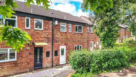 Carlcroft, Stonydelph, Tamworth, Staffordshire, B77