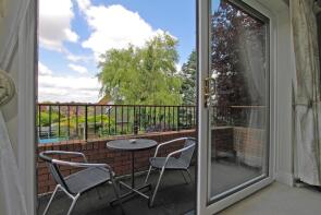 40a Wincroft, Winchester Road, Andover SP10 2EQ