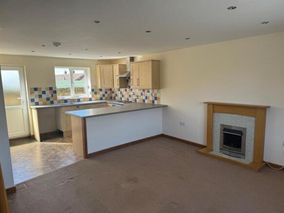 Kitchen living area.jpg