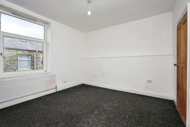 2 bed Terraced for sale Image 8
