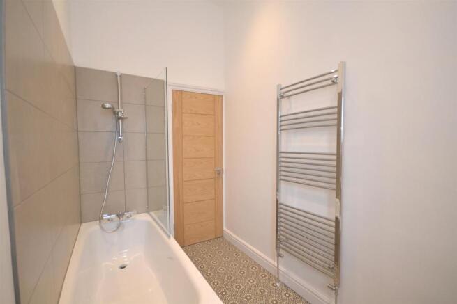 bath2.JPG