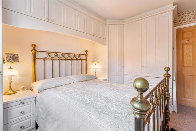Bedroom-1-2.jpg