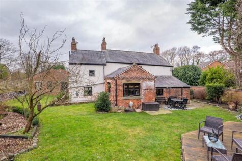 Leyland Lane, Leyland