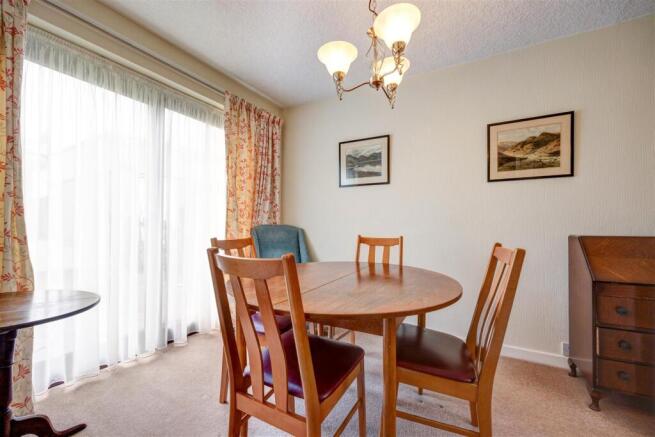 3 bed Semi-Detached for sale Image 11