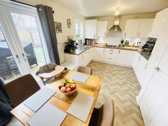 Kitchen Diner