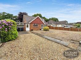 82, Canberra Road, Christchurch BH23 2HW