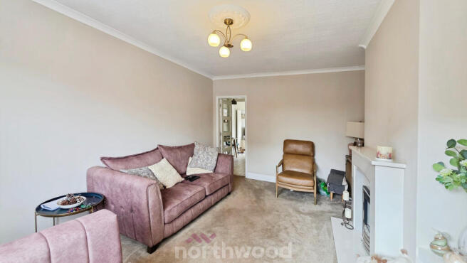 3 bed Semi-Detached for sale Image 9