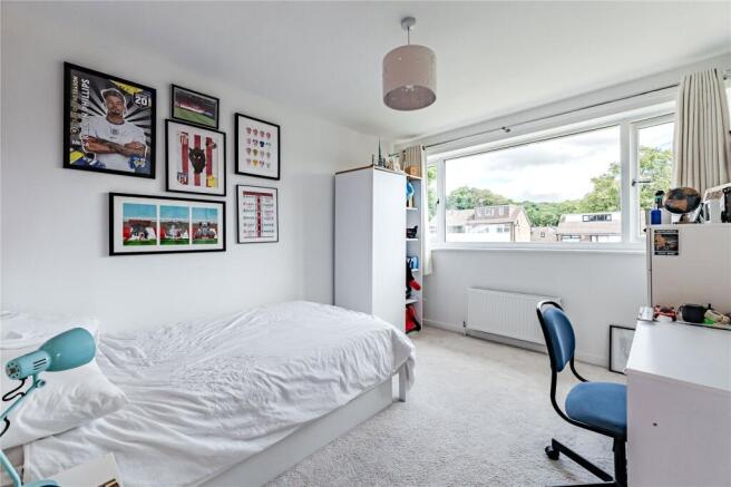 3 bed Semi-Detached for sale Image 11