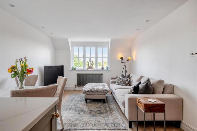 Living Room.jpg