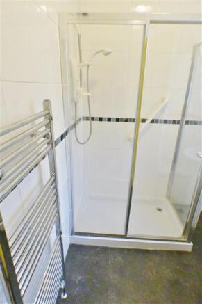 Shower Room (1)
