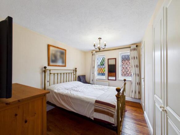 3 bed Link Detached House for sale Image 5