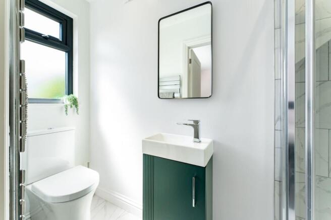 3 bed Semi-Detached for sale Image 6