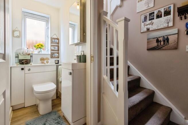 3 bed Detached for sale Image 4