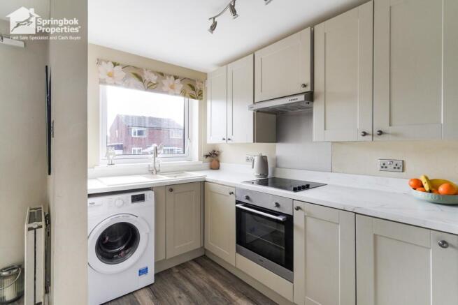 2 bed Semi-Detached for sale Image 6