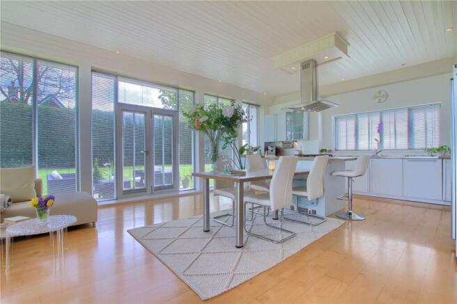 Kitchen/Living/Diner