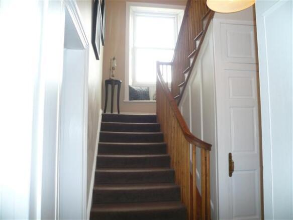 STAIRCASE TO FIRST FLOOR