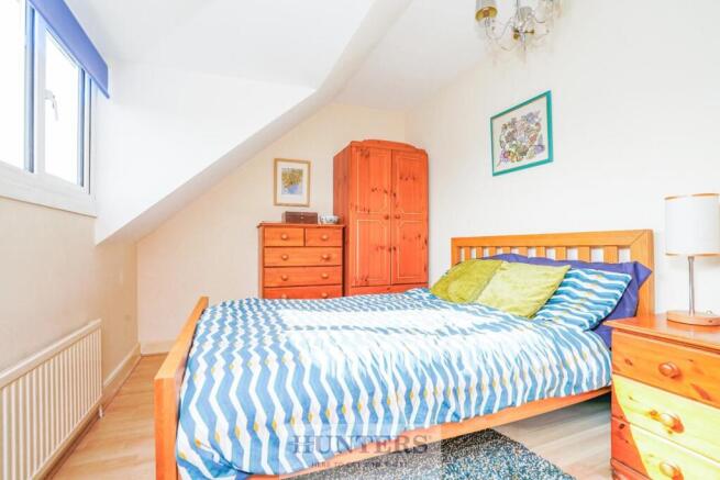 3 bed Terraced for sale Image 10