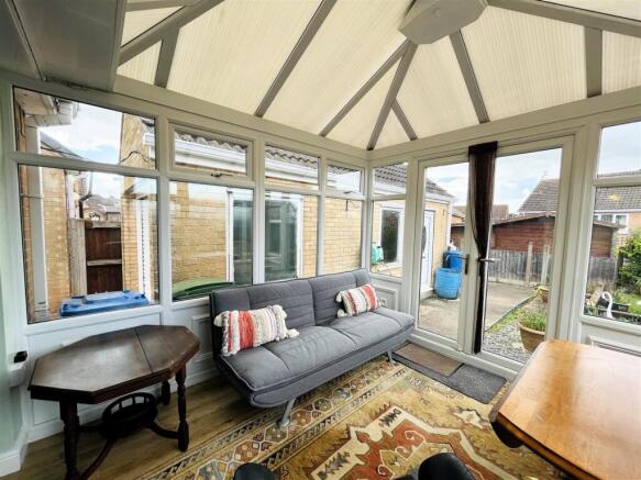 1 bed Semi-Detached Bungalow for sale Image 7