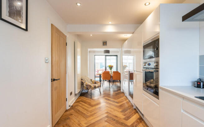 Kitchen / Dining Room