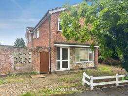 11, Kensington Close, Leicester LE2 5UL