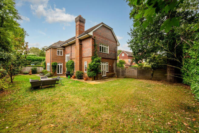 6-bed detached on Bathgate Road, Wimbledon Common, London, SW19, £3,650,000