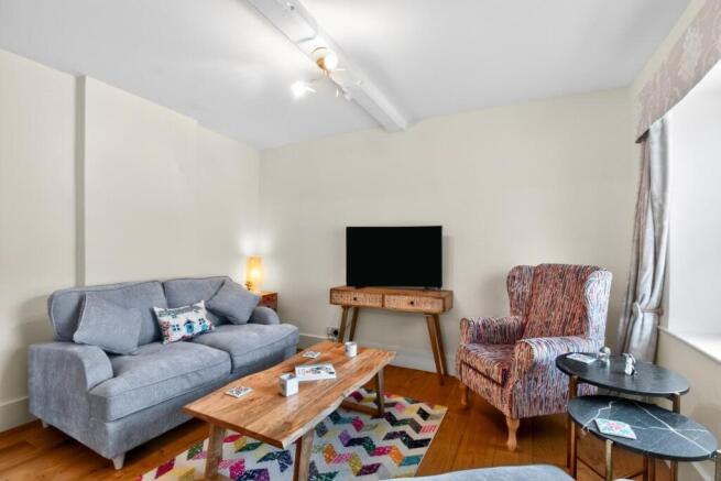 3 bed Terraced for sale Image 7
