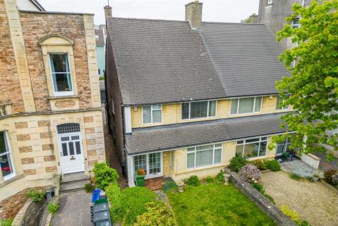 House | Basic Updating | Clifton