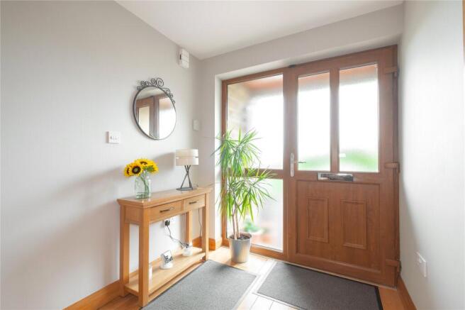 4 bed Detached for sale Image 5