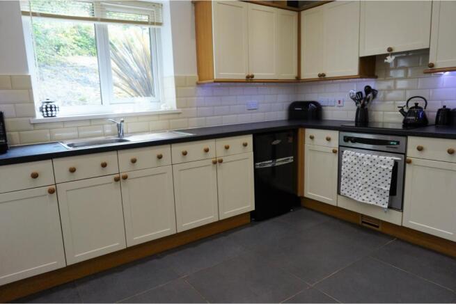 Kitchen / Breakfast