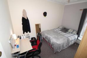 42, Queen Street, Treforest, Pontypridd CF37 1RN