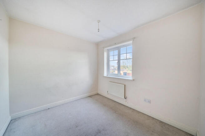 4 bed Detached for sale Image 11