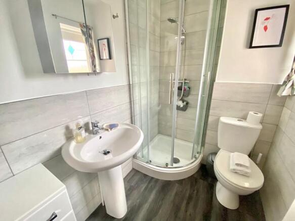 En-suite shower room